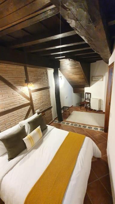Apartamento Sefardi, Barrio Judio De Hervas Exterior photo