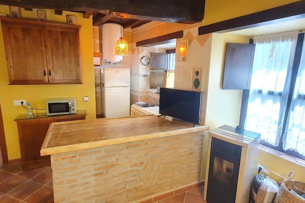 Apartamento Sefardi, Barrio Judio De Hervas Exterior photo